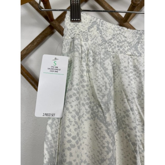 Honeydew Intimates  Sun Lover Lounge Set, Snake, Size S - Picture 9 of 15